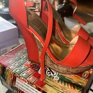 Cute, fun, sandals, gold, and orange.